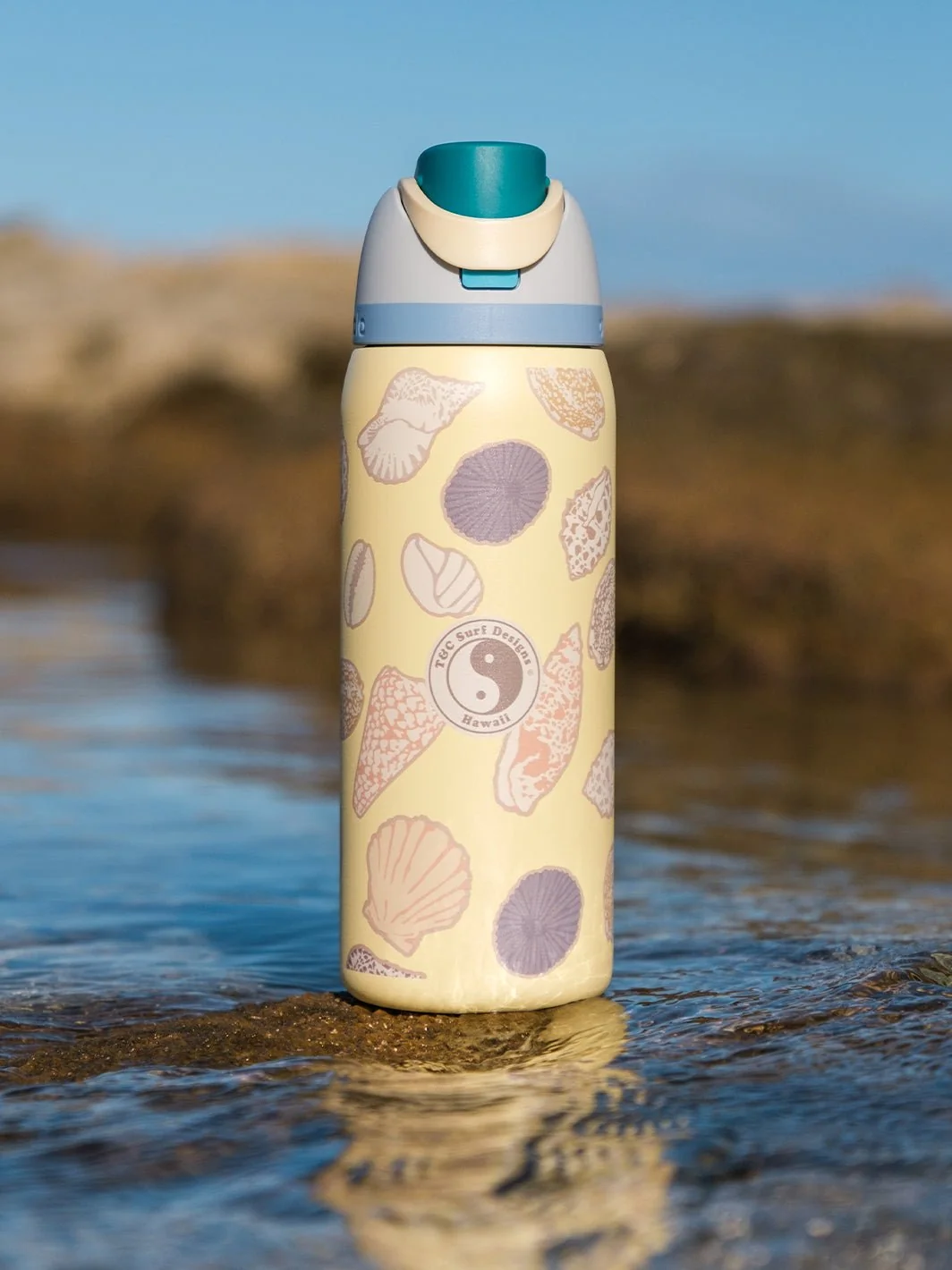 T&C Surf 32 oz Shell Mix Owala - Image 3
