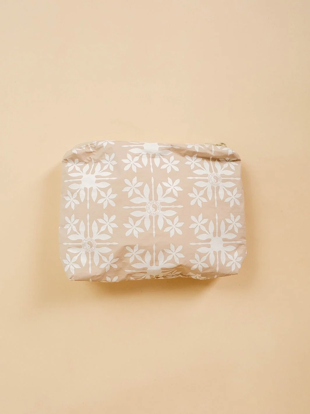 Aloha Collection Tiare Quilt Small Pouch - Image 4