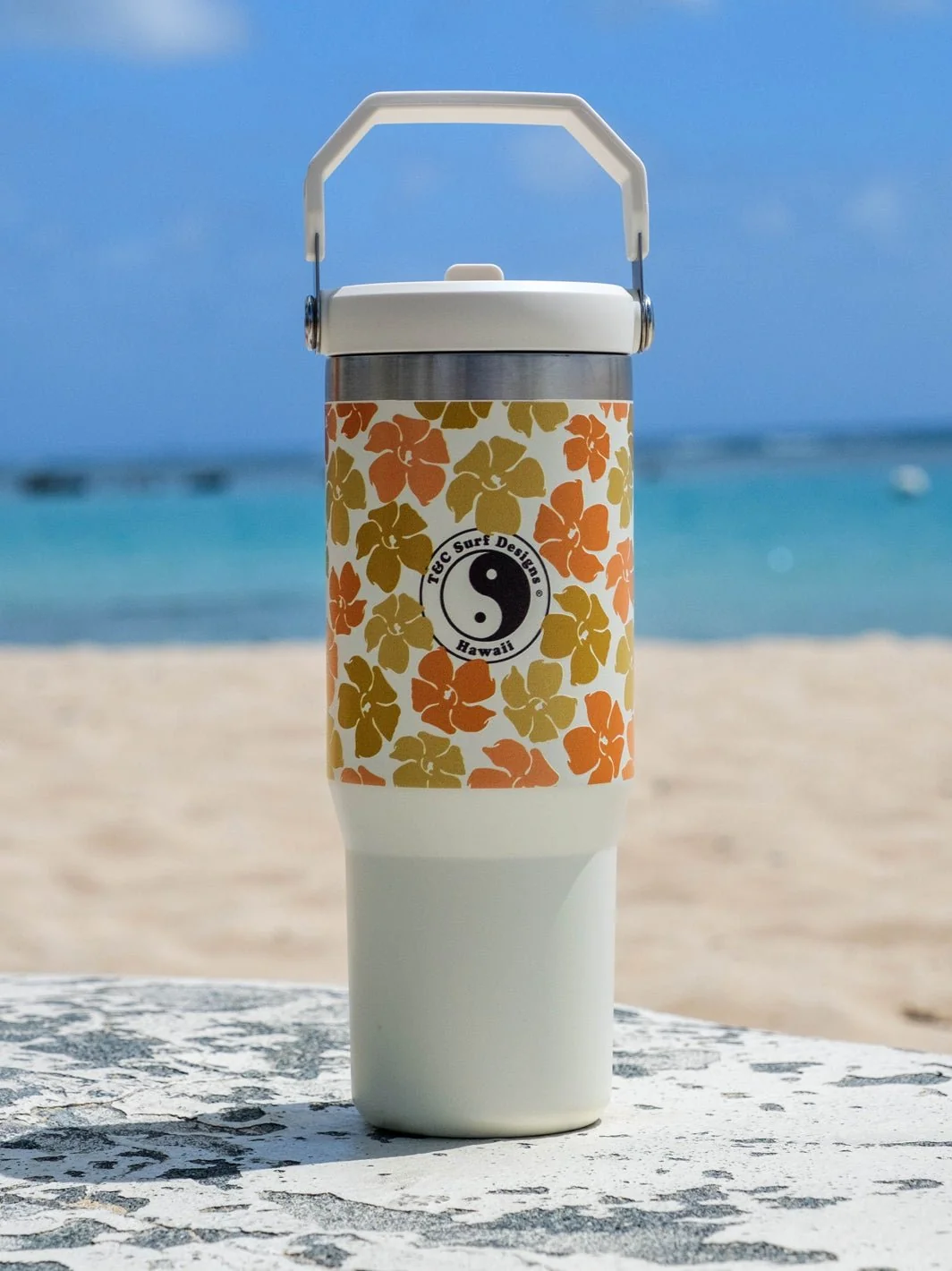 T&C Surf 30 oz Puakenikeni All Day Stanley The IcefIow™ Flip Straw Tumbler - Image 4