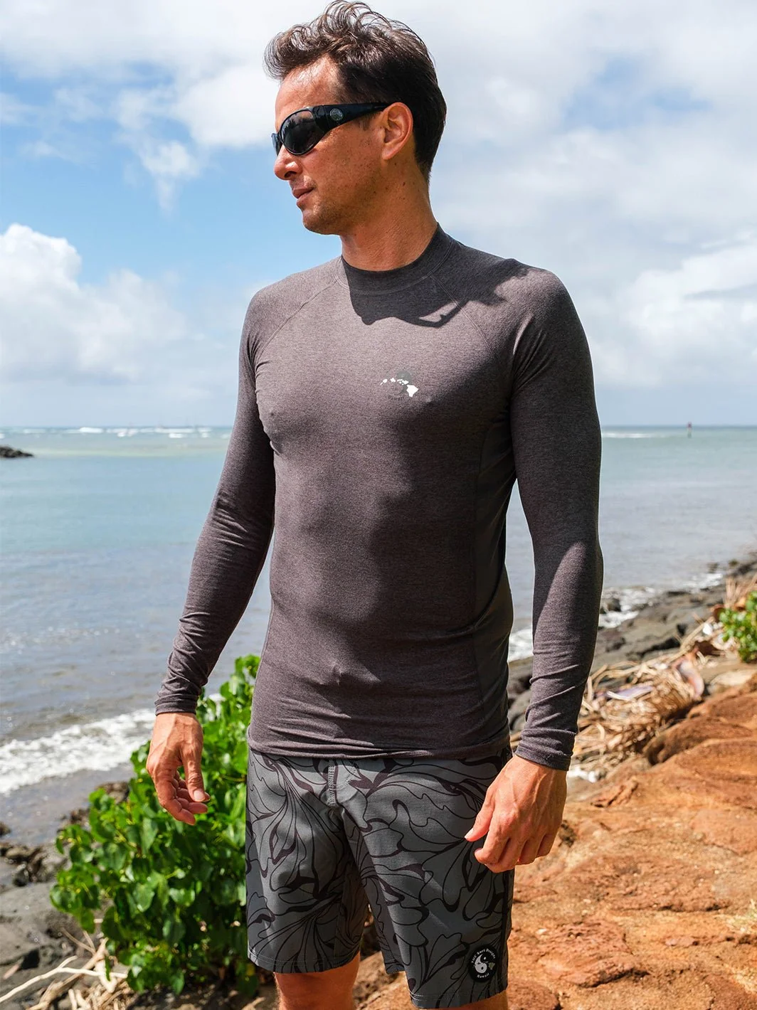 Risen Long Sleeve Rashguard - Image 3